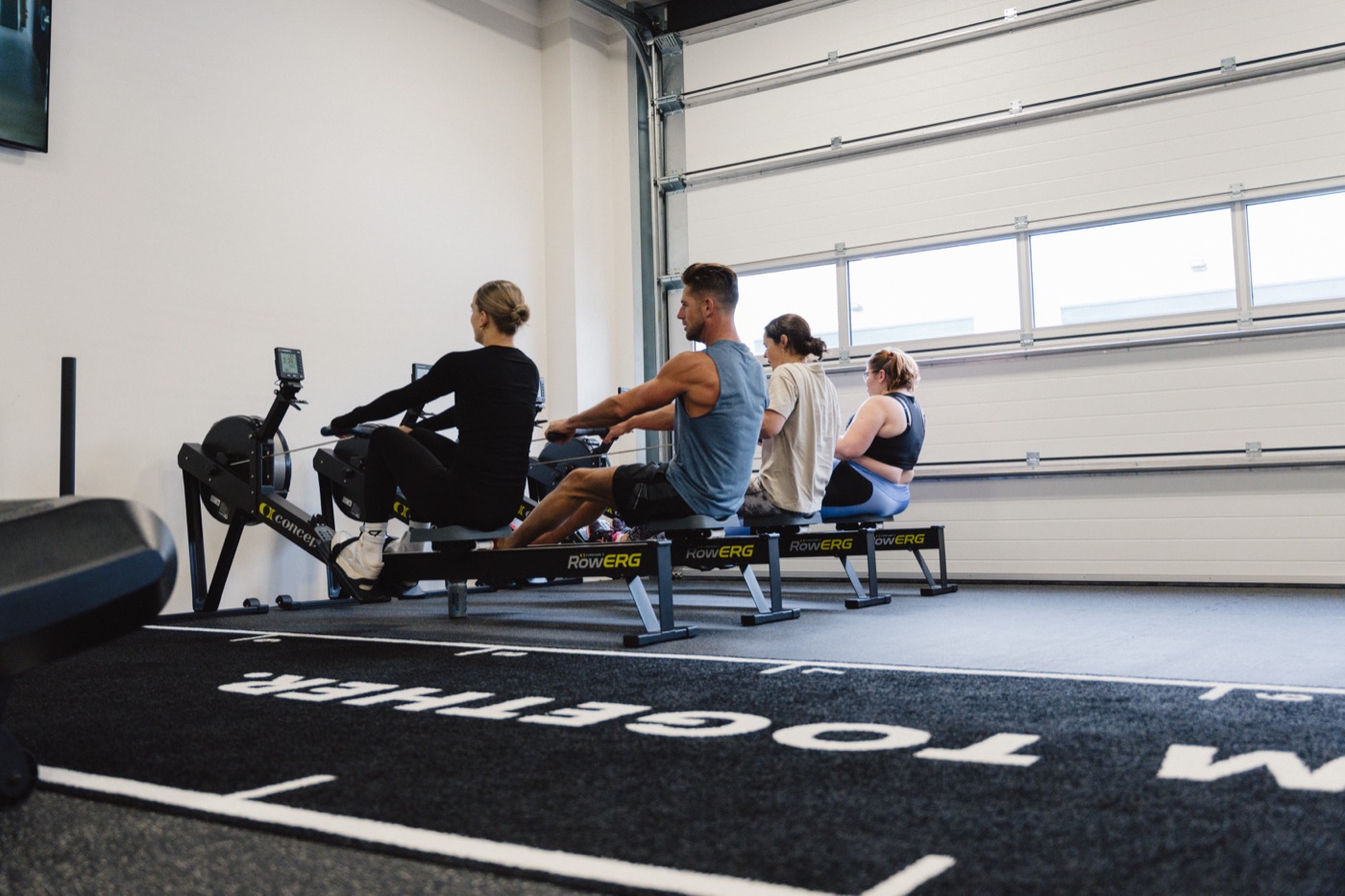 Zone5 Vught groepstraining — samen roeien op Concept2